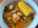 Sopa de Verduras con Porotos