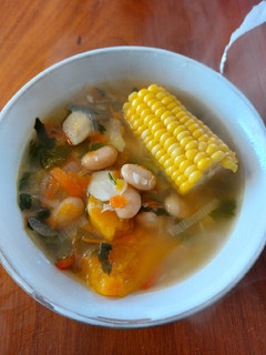 Una foto de Sopa de Verduras con Porotos