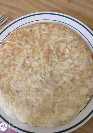 Una foto de Tortilla de papa con cebolla