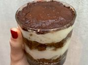 Una foto de mascarpone avena