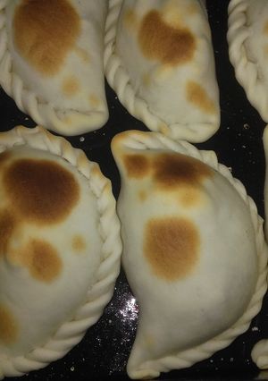 Una foto de Empanadas de pollo