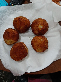 Una foto de Bombas de carne y patata!!