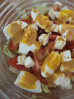 A picture of Egg salad.