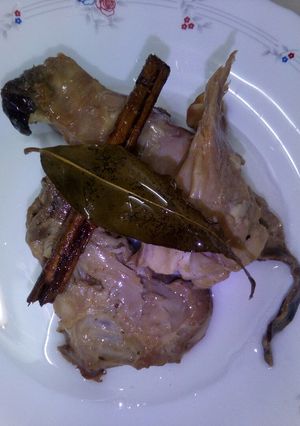 Una foto de Conejo en adobo