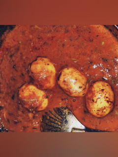 एग करी(egg curry recipe in hindi) रेसिपी मुख्य फोटो