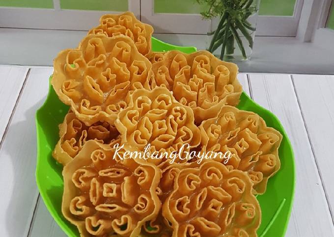 Cara Buat Kembang Goyang Rumahan