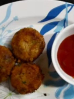 வெஜிடபிள் கட்லெட் (Vegetable cutlet recipe in tamil) செய்முறை முக்கிய புகைப்படம்