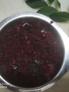 பீட்ரூட் பொரியல்(beetroot poriyal recipe in tamil) செய்முறை முக்கிய புகைப்படம்