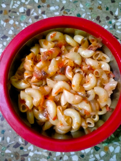 मैकरॉनी (macaroni recipe in Hindi) रेसिपी मुख्य फोटो