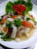 ยำวุ้นเส้นปลาหมึก