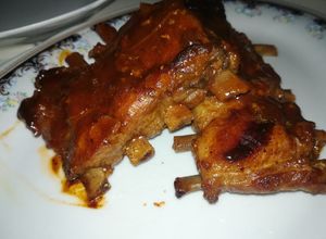 Una foto de Costilla de cerdo fáciles a la BBQ