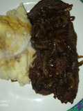 Bifes encebollados veganos