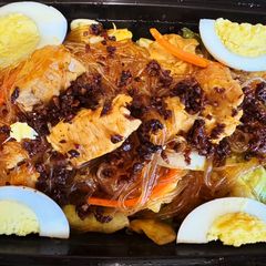 A picture of Sotanghon Guisado.