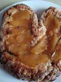 Corazón de manzana y plátano