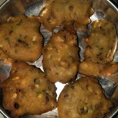 A picture of Sprouts Fritters (sprouts).