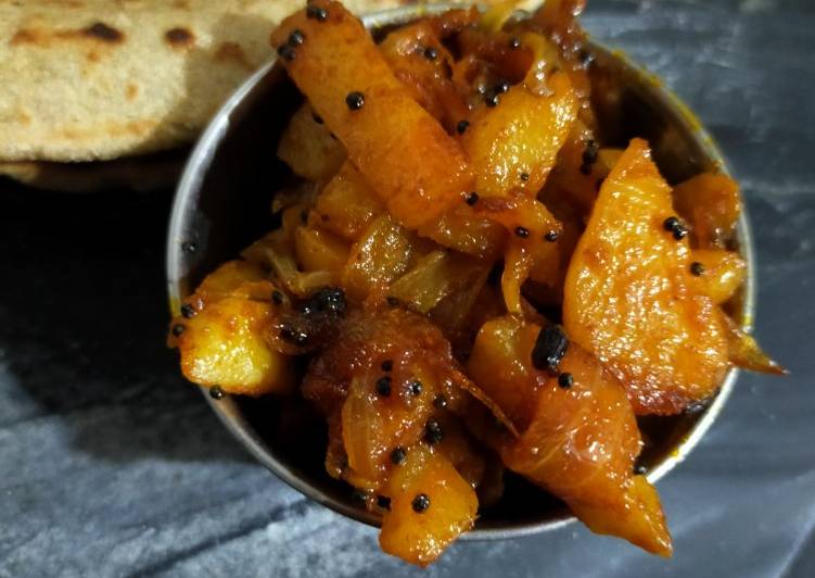 Simple Way to Make Any-night-of-the-week Potato Onion Sabzi
