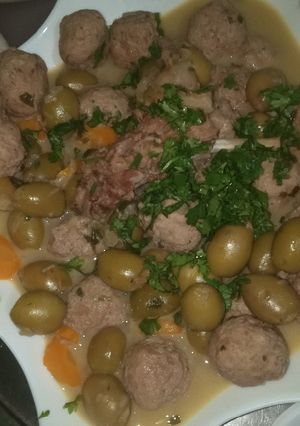 صورة لوصفة كريات اللحم بالزيتون