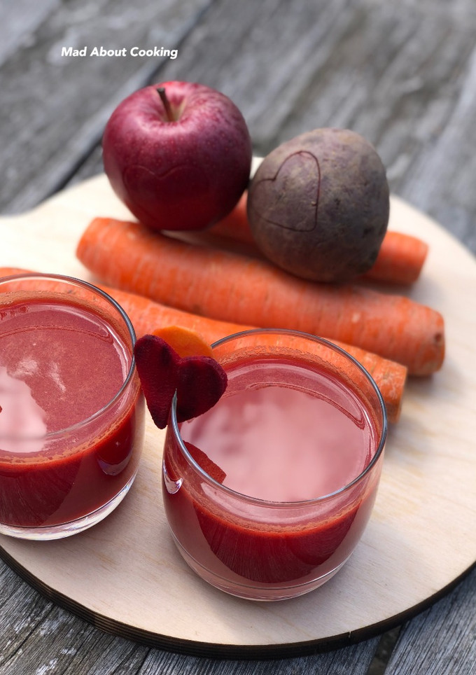 A picture of Red Beet Smoothie | Vegetable Fruit Smoothie| Fibre Rich Beverage.