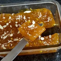 A picture of Mango custard halwa.