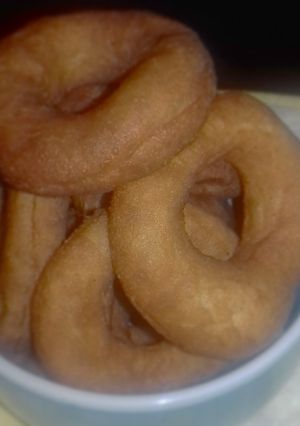 A picture of Cinnamon Doughnuts #throwbackthursdaytwo.