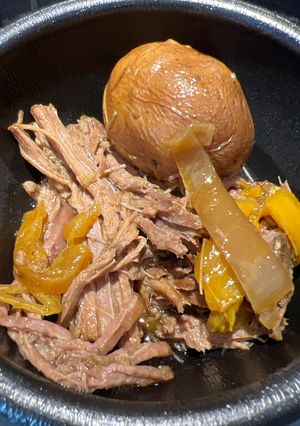 A picture of Crockpot Roast Beef 🥩.