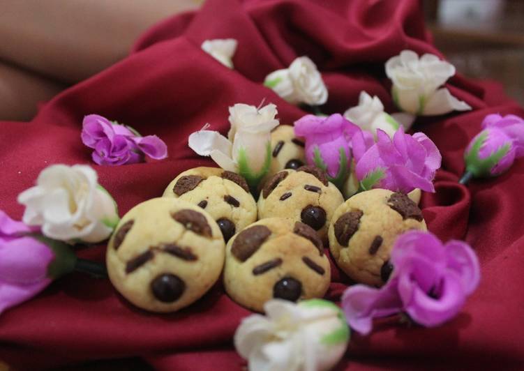 Doggie cookies crunch