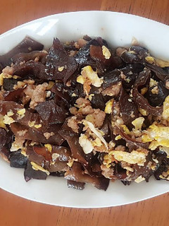Foto resep Tumis Jamur kuping daging orak arik telur