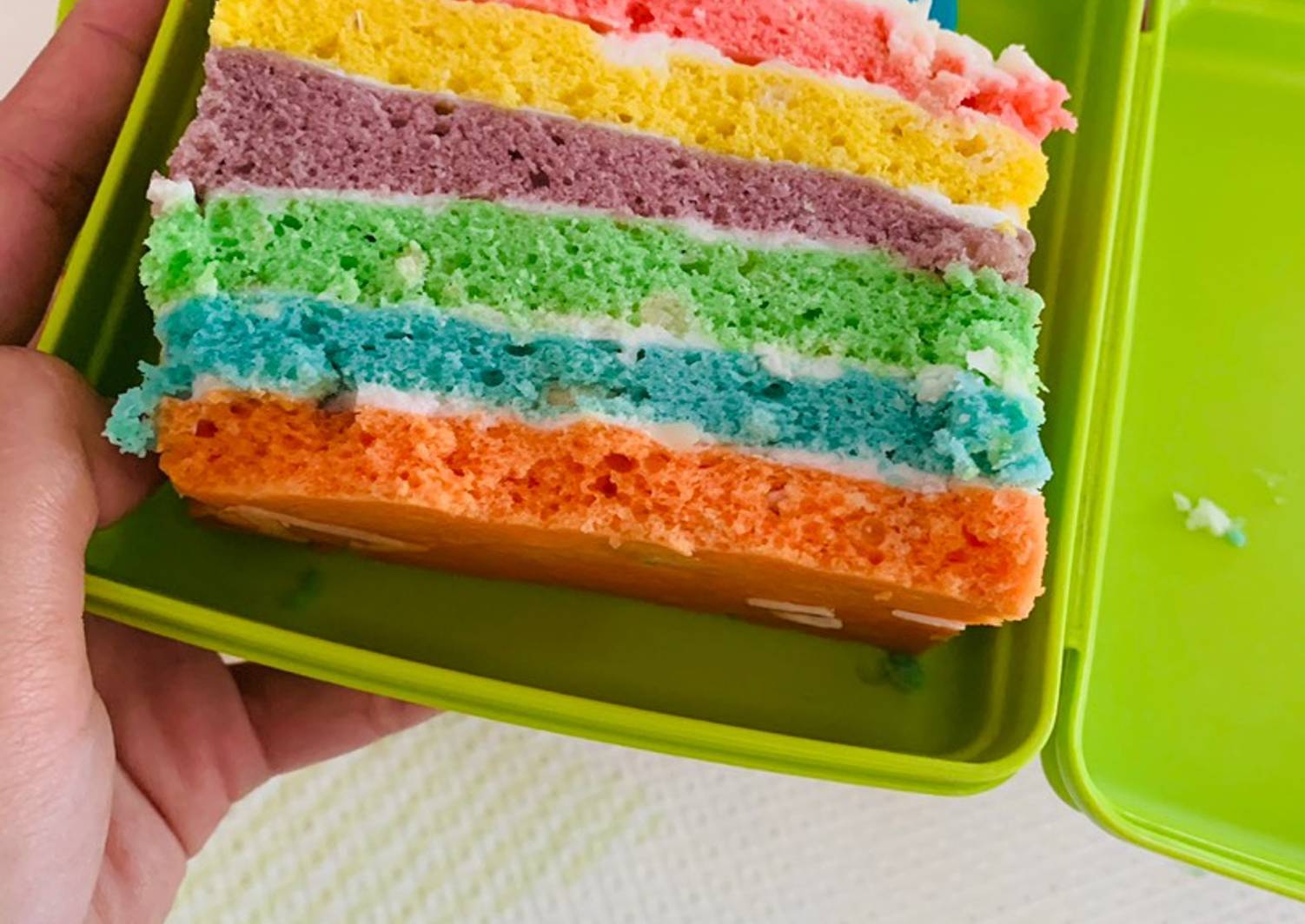 Resep Rainbow Cake Kukus Minimalis 4 Telur Anti Gagal oleh ...