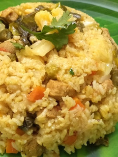 வெஜ் புலாவ் (Veg pulao recipe in tamil) செய்முறை முக்கிய புகைப்படம்