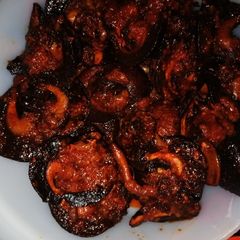 A picture of Snail sauce.