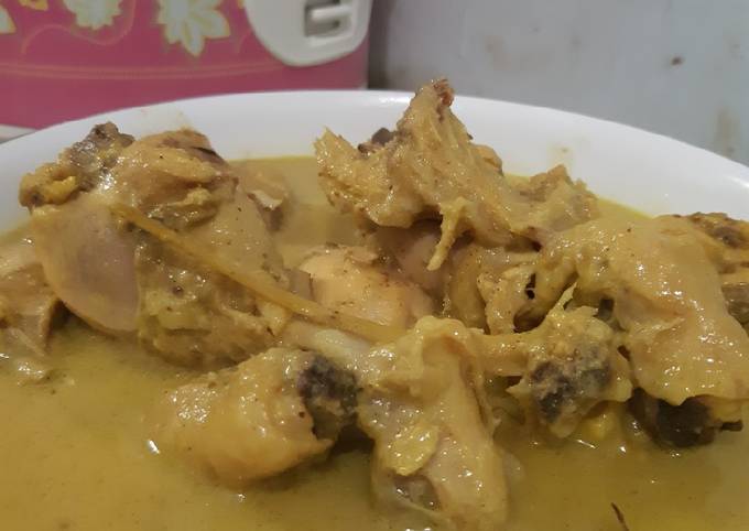 Opor Ayam Enak dan Sederhana