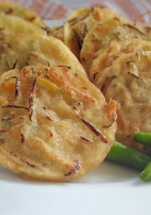 Foto resep Bakwan Sayur/Ote²