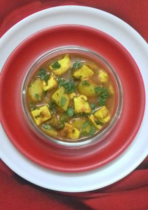 A picture of Paneer Patatoes.