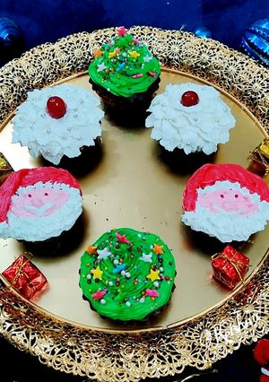 A picture of Chocolate Cup cakes 🧁.