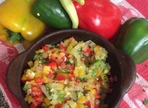 Una foto de Salsa criolla
