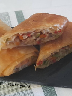 Una foto de Rollitos de primavera con carne
