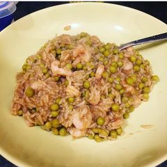 Shrimp, peas, and rice A picture of Shrimp, peas, and rice.