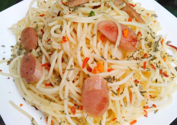Cara Gampang Menyiapkan Spaghetti Aglio Olio, Enak