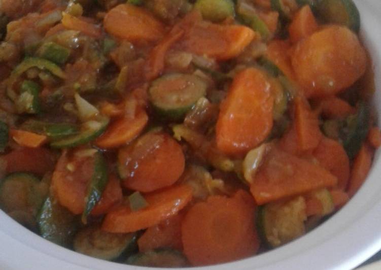 Recipe of Super Quick Homemade Baby Marrow chakalaka salad