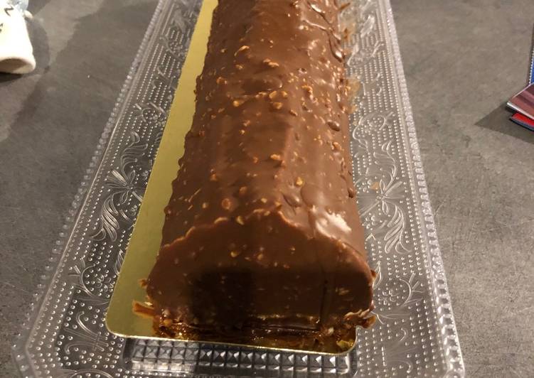 Bûche praliné et chocolat blanc