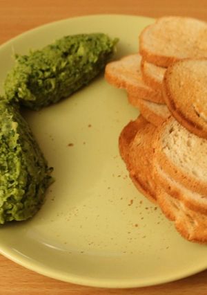 Une photo de Houmous de fèves