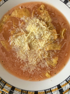 Una foto de Sopa de tomate 🍅
