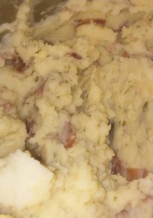 A picture of Parmesan garlic parsley mashed potatoes.