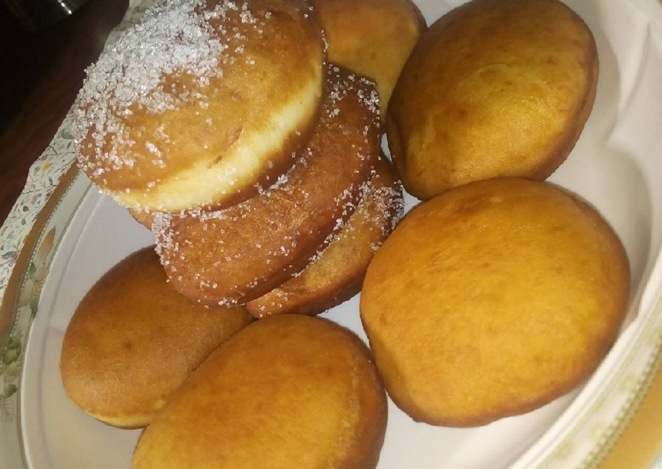 Eggless doughnuts