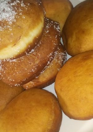 A picture of Eggless doughnuts.