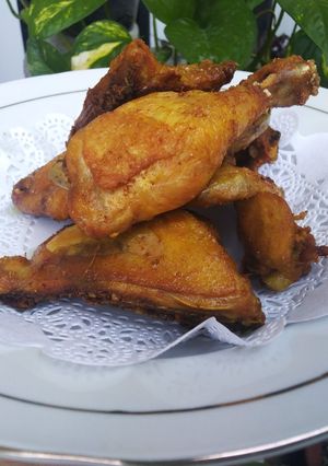 Foto resep 38. Ayam Goreng Bumbu Ungkep Kuning