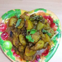 Potatoes and pointed gourd curry A picture of Potatoes and pointed gourd curry.