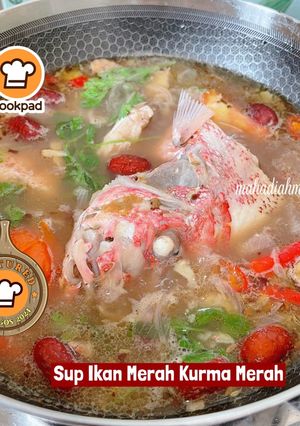 Gambar 👩🍳Sup Ikan Merah Kurma Merah
