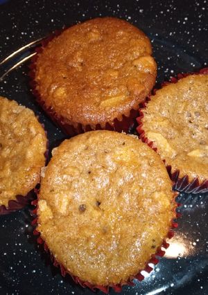 Una foto de Muffins de manzana y canela