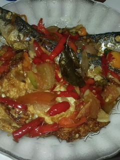 Foto resep Tumis ikan cue + telor